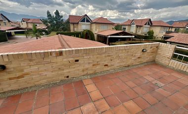 casa en venta en cajicá- variante. Cod V5648