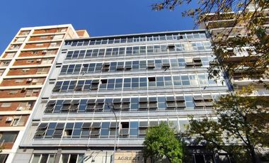 Edificio Comercial sobre Av. Jujuy 141 - 6000 m2