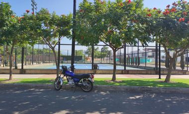 casa en venta en via bocono. Cod V28799