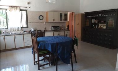 Casa 3 ambientes Barrio Santa Elena