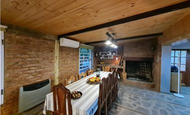 SE VENDE/ PERMUTA EXCELENTE PROPIEDAD EN TRELEW CA-238