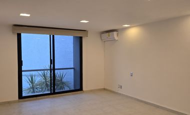 CASA EN RENTA EN MIRAVALLE