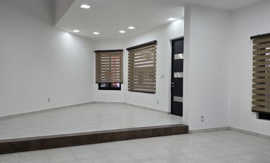 CASA EN RENTA EN MIRAVALLE