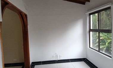 casa en arriendo en alamos. Cod A5738