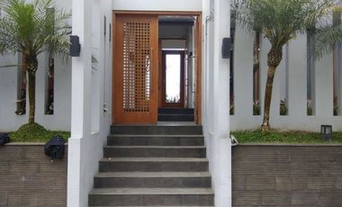 DIJUAL CEPAT RUMAH VILLA NYAMAN UDARA SEJUK VIEW OK @LEMBANG