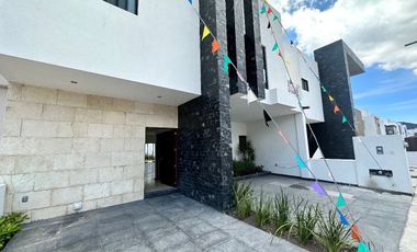 Venta de Casa en Lomas de Juriquilla
