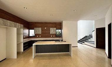 Venta de Casa en Lomas de Juriquilla