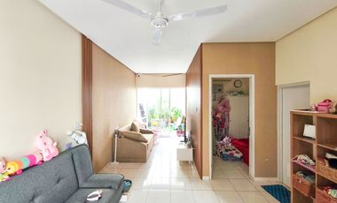 Rumah 2 Lt SHM 5 Mnt ke Mall Paradise Walk Serpong Dibantu KPR J-43170