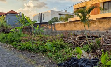 Freehold - Rare opportunity sale Land in Prime location Bumbak Umalas, 10 minutes to Berawa Beach, Canggu, Bali