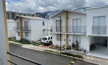 casa en arriendo en conjunto reservado lomaverde. Cod A1080074