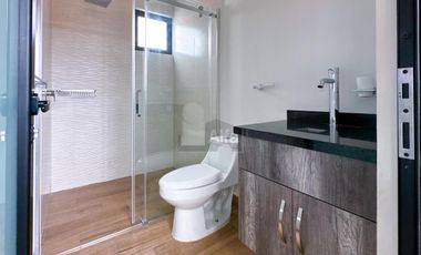Casa nueva en venta en Metepec con sala de juegos y Roof Garden