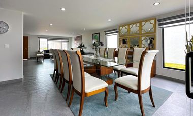Casa nueva en venta en Metepec con sala de juegos y Roof Garden