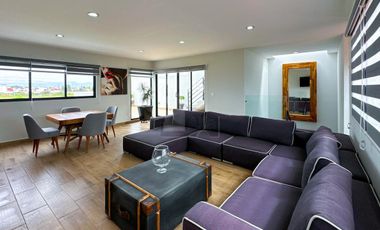 Casa nueva en venta en Metepec con sala de juegos y Roof Garden