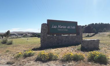 Lote en Barrio Privado Las Marías del Valle  -  a metros del Aeropuerto Chapelco. 1500 mts2 terreno plano con excelentes vistas.