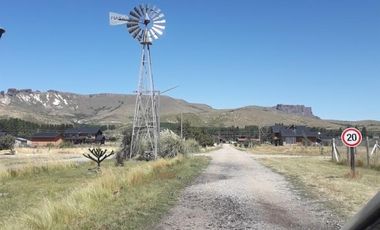 Lote en Barrio Privado Las Marías del Valle  -  a metros del Aeropuerto Chapelco. 1500 mts2 terreno plano con excelentes vistas.