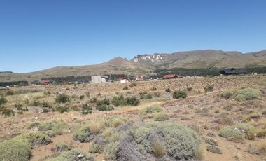 Lote en Barrio Privado Las Marías del Valle  -  a metros del Aeropuerto Chapelco. 1500 mts2 terreno plano con excelentes vistas.