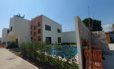 LOMAS DE CUERNAVACA ESTRENE MODERNO CONDOMINIO CON JARDÍN Y ALBERCA PROPIOS VIGILANCIA