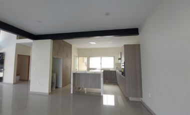 LOMAS DE CUERNAVACA ESTRENE MODERNO CONDOMINIO CON JARDÍN Y ALBERCA PROPIOS VIGILANCIA
