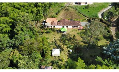 Se Vende casa campestre en el sector Condina, Pereira