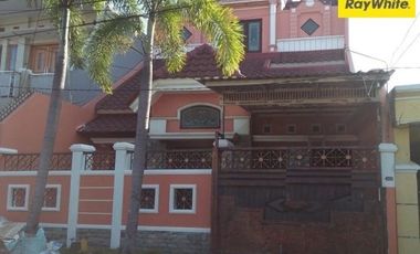 Disewakan Rumah 2 Lantai di Jl. Purwodadi, Surabaya