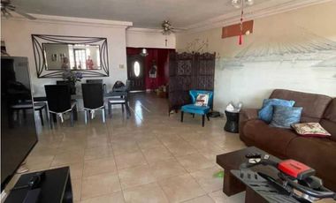 VENTA CASA 3R  258 M2 ALTOS DE PANAMA