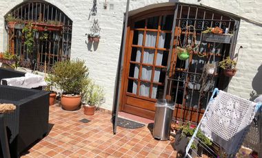 Casa de 5 amb Estilo Colonial