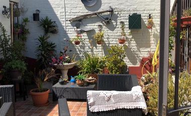 Casa de 5 amb Estilo Colonial