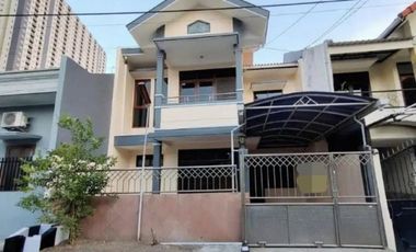 Rumah disewakan di RW 11, Mulyorejo, Mulyorejo, Surabaya, Jawa Timur