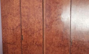 Chalet 3 dormitorios, en 2 plantas, 2 baños, quincho