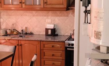 Chalet 3 dormitorios, en 2 plantas, 2 baños, quincho