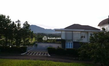 Rumah Modern Dengan Kualitas Yang Bagus di Taman Parahyangan