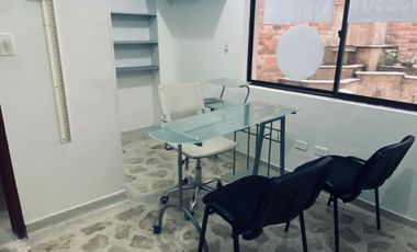 oficina en arriendo en sotomayor. Cod A119948