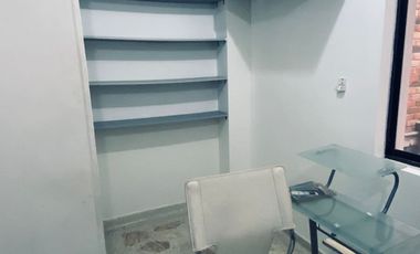 oficina en arriendo en sotomayor. Cod A119948