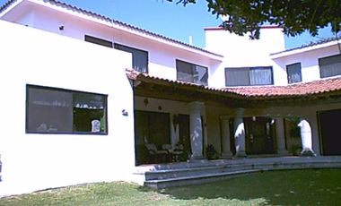Casa Sola en Jardines de La Herradura Puente de Ixtla - CAEN-111-Cs