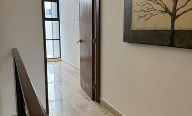 Casa en venta tipo TH al norte de Mérida en Santa Gertrudis Copó