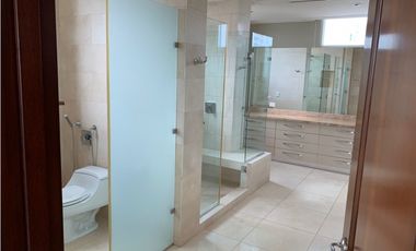 Alquilo Extraordinario apartamento en coco del mar de lujo