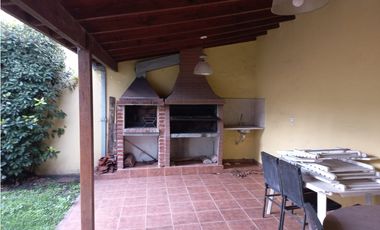 MOGOTES: CHALET COMODO 4 AMBIENTES ( APTO CREDITO)