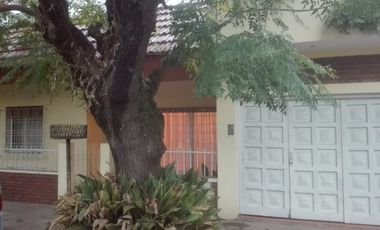 Casa en venta en Florencio Varela Oeste