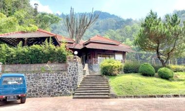 Rumah Villa Luas 1.615 di Songgoriti kota Batu Malang
