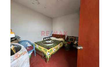 Vendo Casa De 2 Pisos Urb. Villa Santa Maria