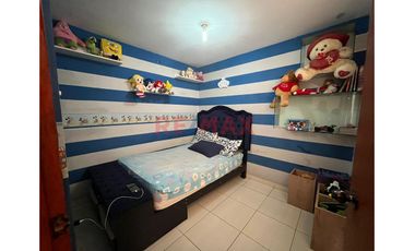 Vendo Casa De 2 Pisos Urb. Villa Santa Maria