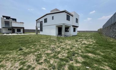 Lotes desde 255m2 ubicados en exclusivo Desarrollo en Metepec