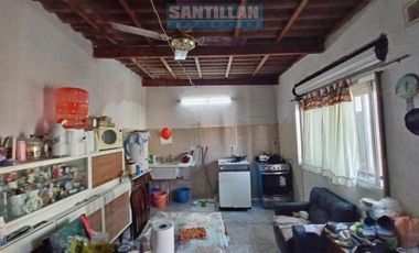 CASA 3 AMBIENTES EN VENTA SOBRE ASFALTO. LAFERRERE.