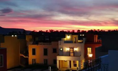 Casa Amueblada con Roof Garden en privada con alberca