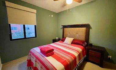 Casa Amueblada con Roof Garden en privada con alberca