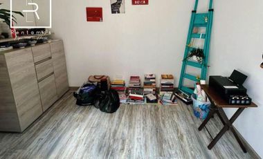 apartamento en venta en la floresta. Cod V10633