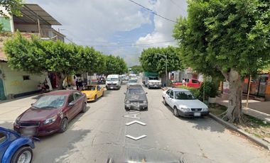 LOCALES COMERCIALES PARA INVERSIONISTAS POR EL PARQUE 5 DE MAYO