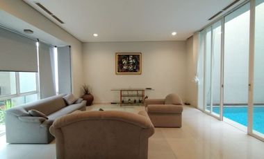 Town House di Cilandak dg Privat Pool dan Taman & Furnished HSE-A0509