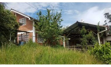 casa y terreno en venta en monay cerca del hospital del seguro