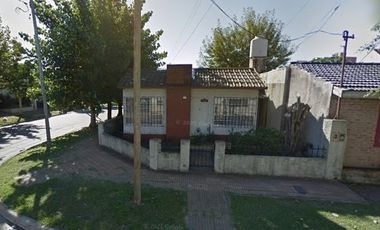 Casa en venta en Quilmes Este
